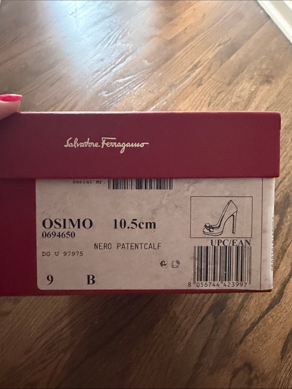 Salvatore Ferragamo Black Patent Vara Bow Pumps with Gold Plaque Accent - Picture 8 of 8